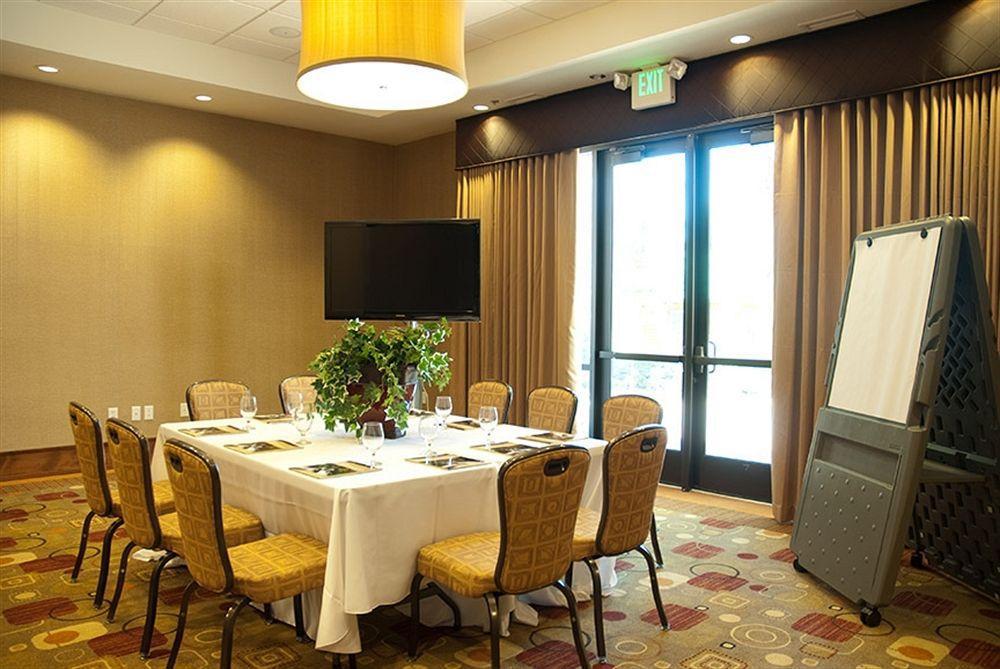 Springhill Suites By Marriott Logan Esterno foto