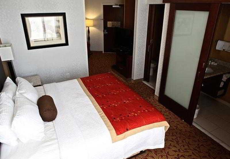 Springhill Suites By Marriott Logan Esterno foto